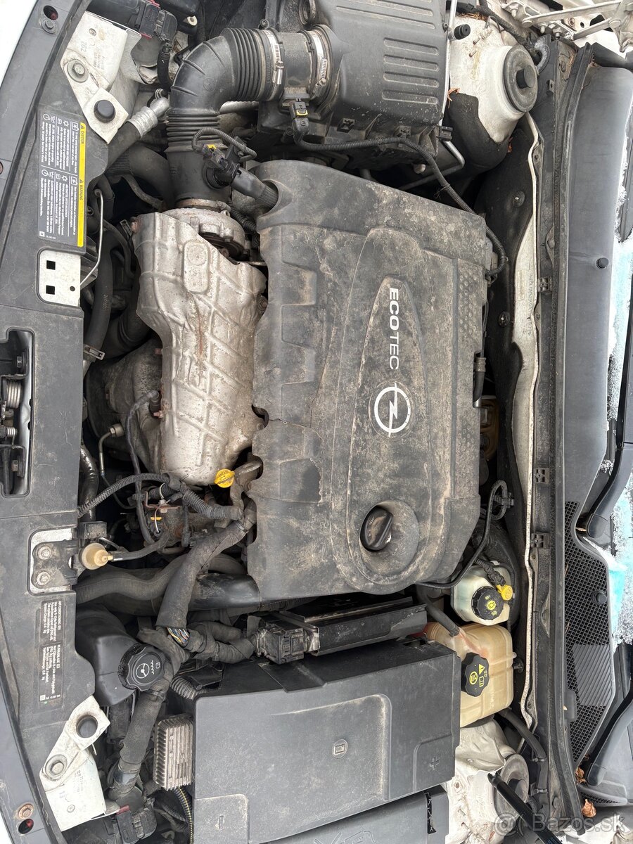 Predám Opel Insignia - 10