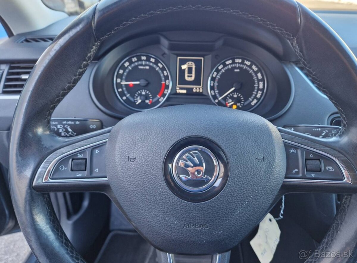 Škoda Octavia Combi SCOUT 2.0 TDI 4x4 - 10