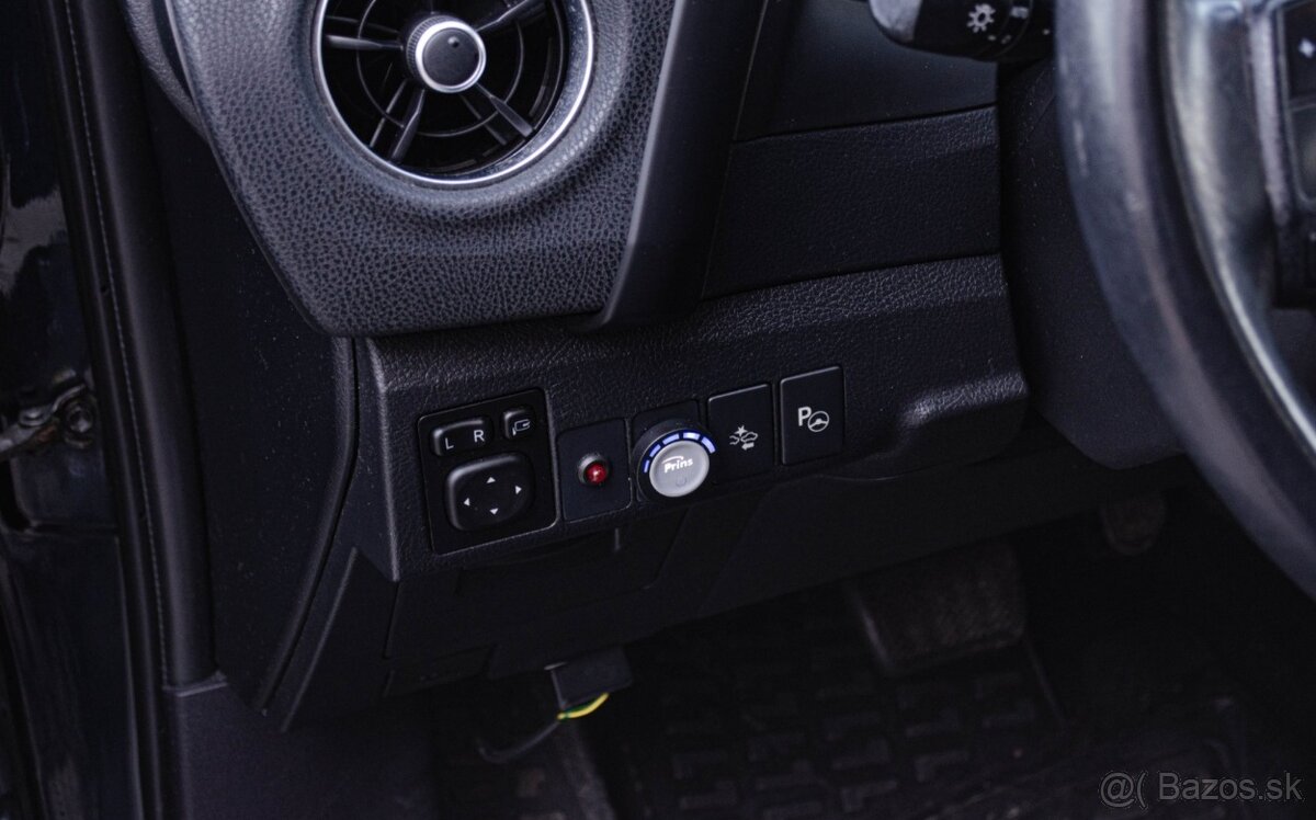 Toyota Auris 1.6i Automat LPG - 10