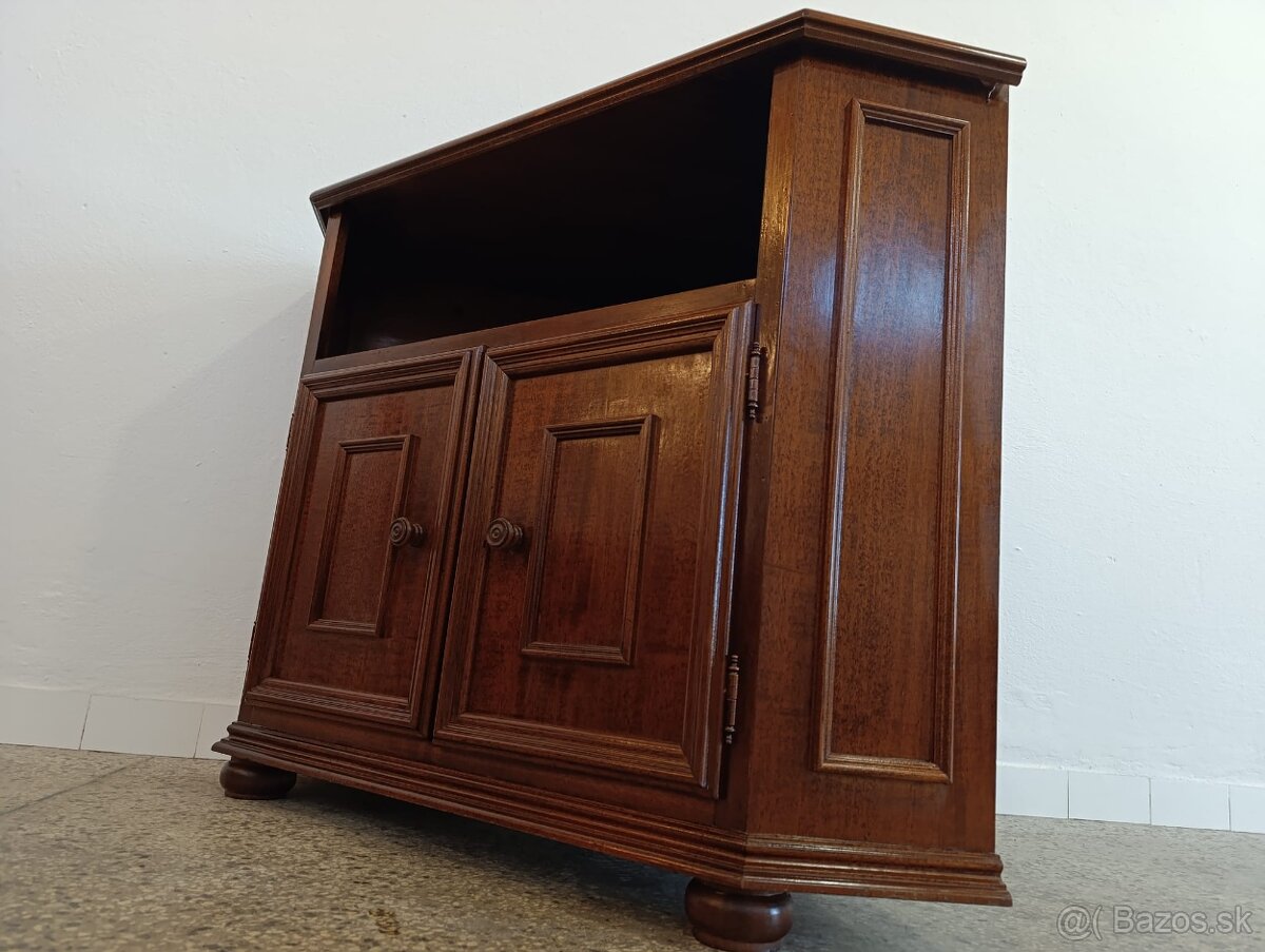 Rustikální rohová komoda, nábytek z masívu - 10