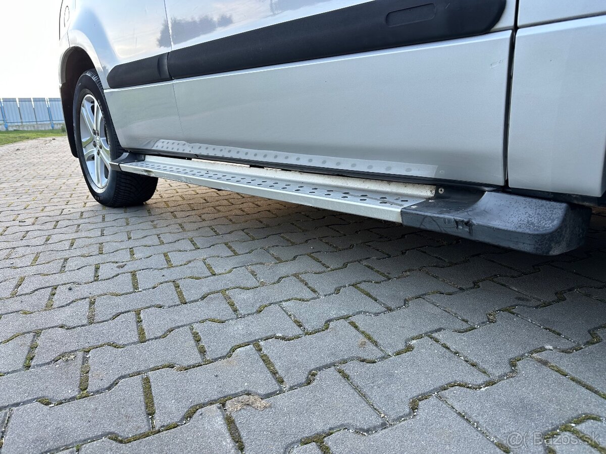 Suzuki Grand Vitara 2,0 Benzín 4WD AT - 10