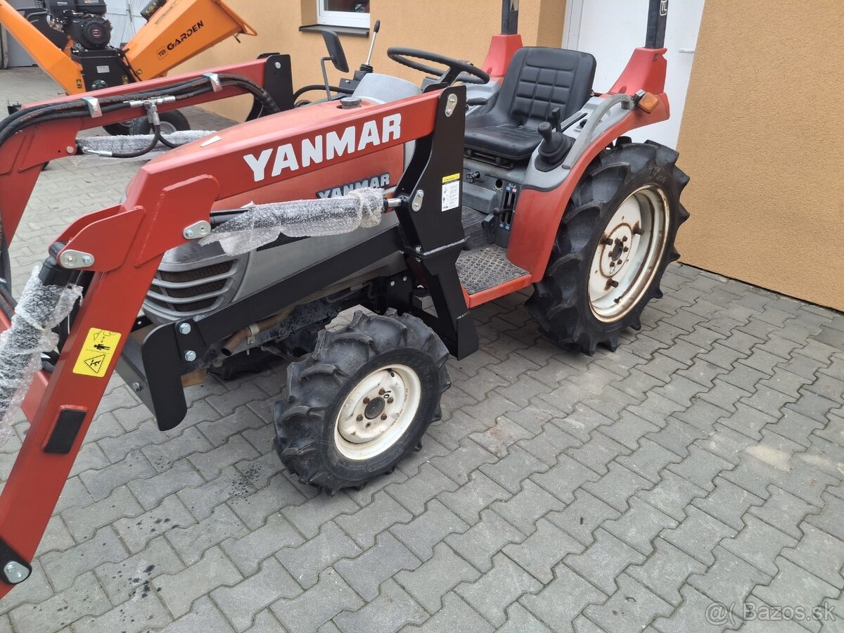 Malotraktor Yanmar AF17 nakladač - 10