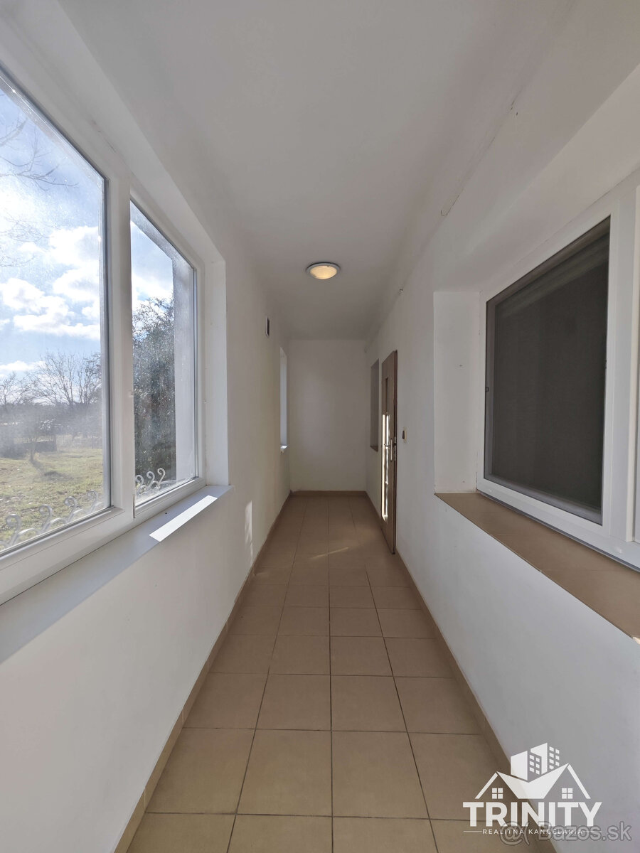 EXKLUZÍVNE-Na predaj 3-izbový rodinný dom v obci Semerovo, 3 - 10