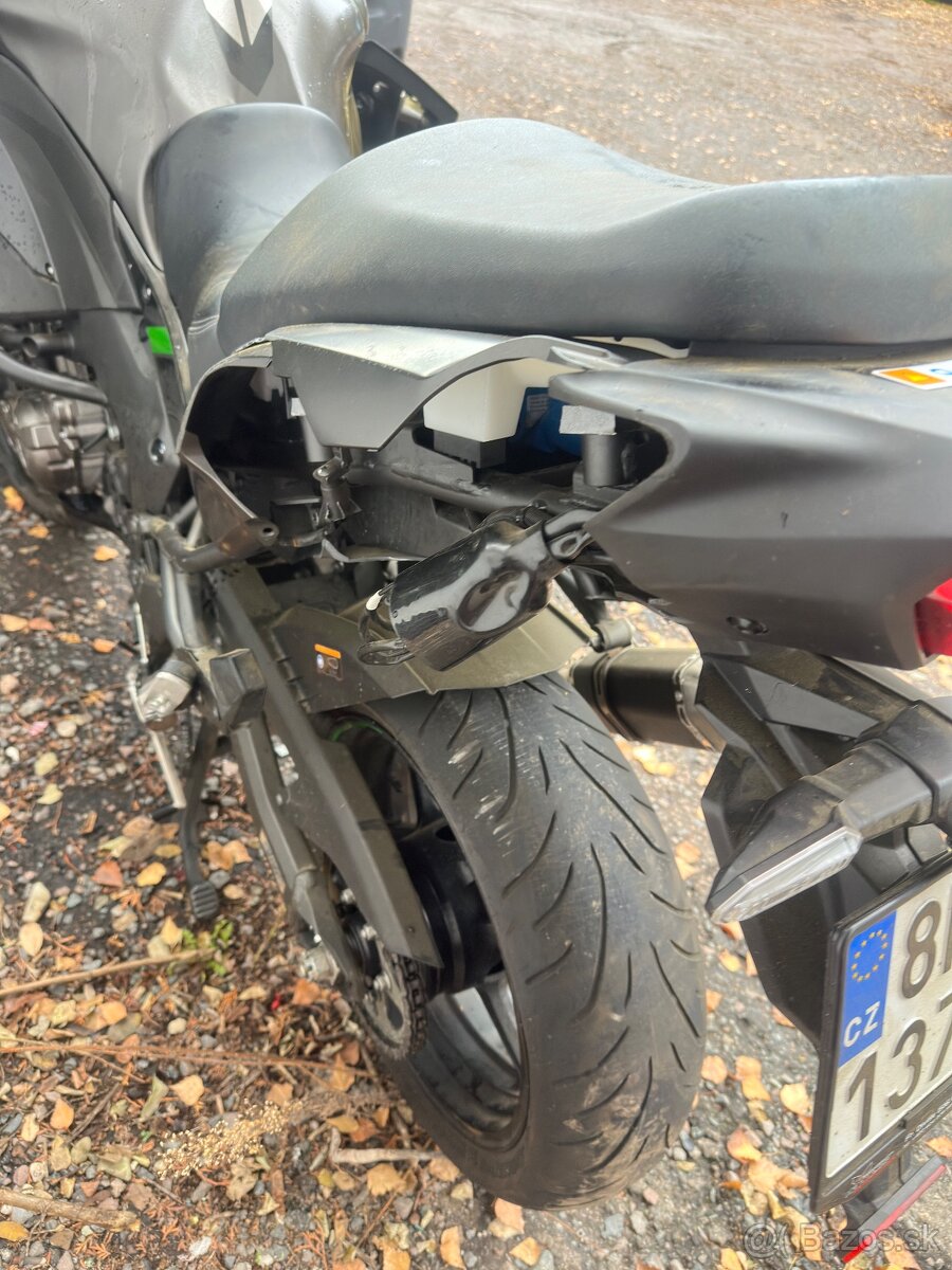 Kawasaki Versys 1000 - 10