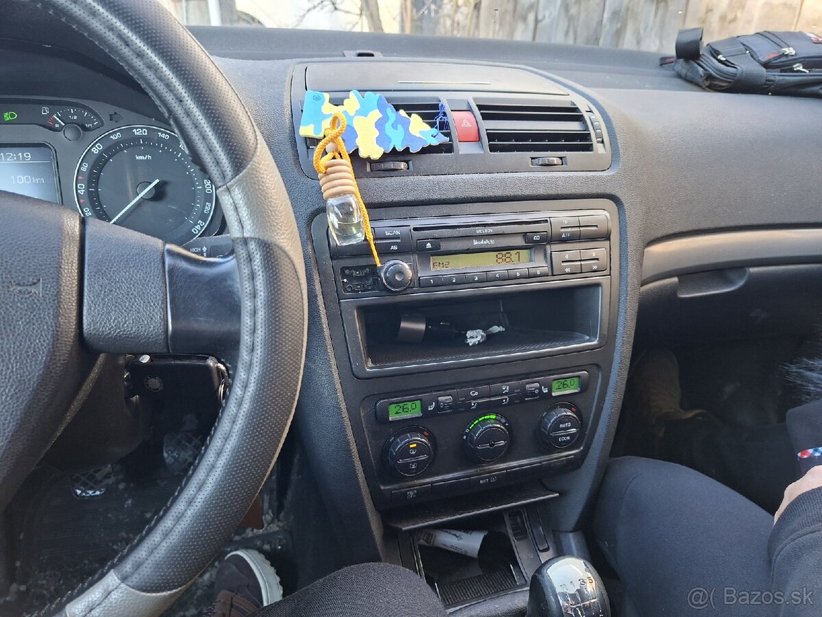 Škoda octavia 2 - 10