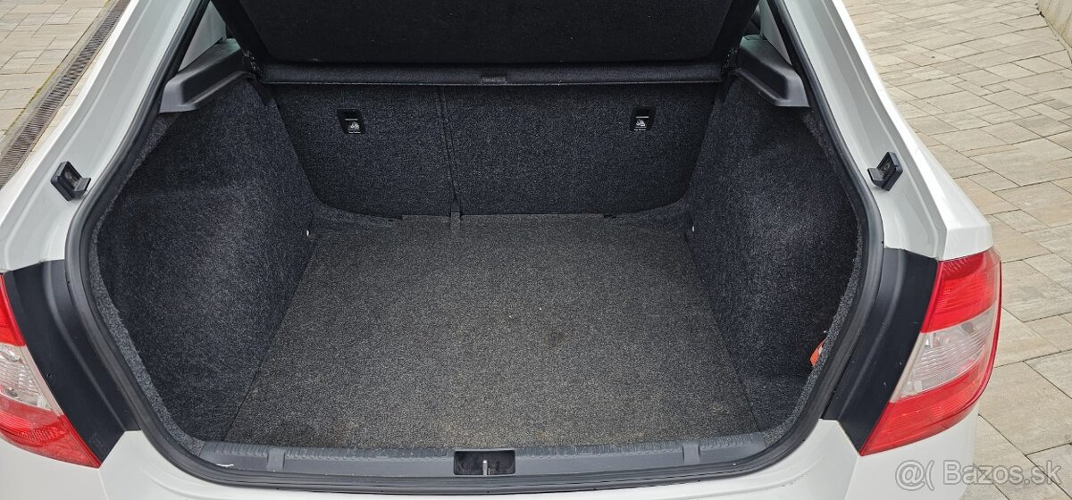 Škoda Rapid 1.2 TSI 2012 - 10