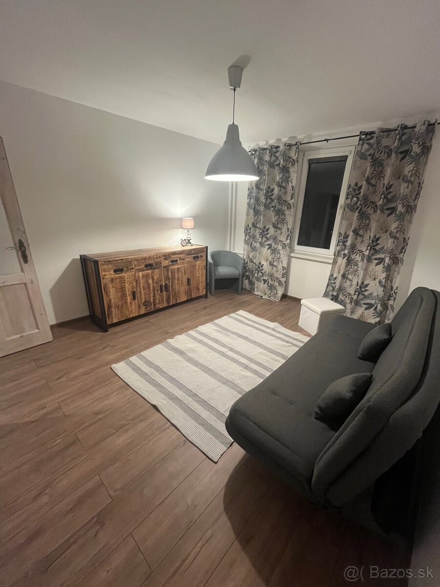 Prenájom bytu Košice - 10