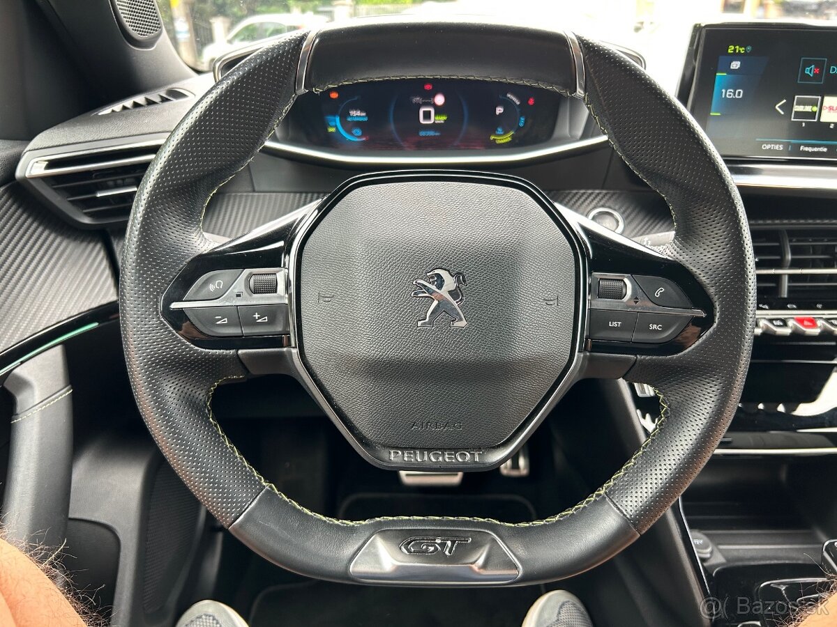 Peugeot 2008 e- GT Pack 136k - 10