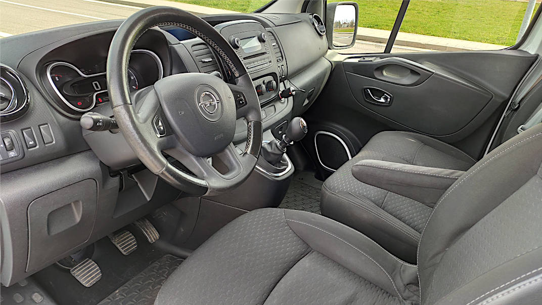 Opel Vivaro 1.6 CDTi Long 9-miestny - 10