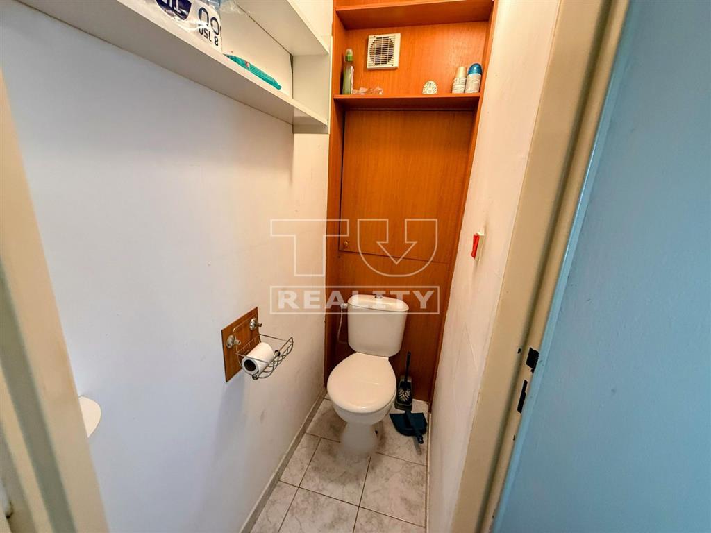 REZERVOVANÉ- priestranný 2-izbový byt s loggiou –... - 10