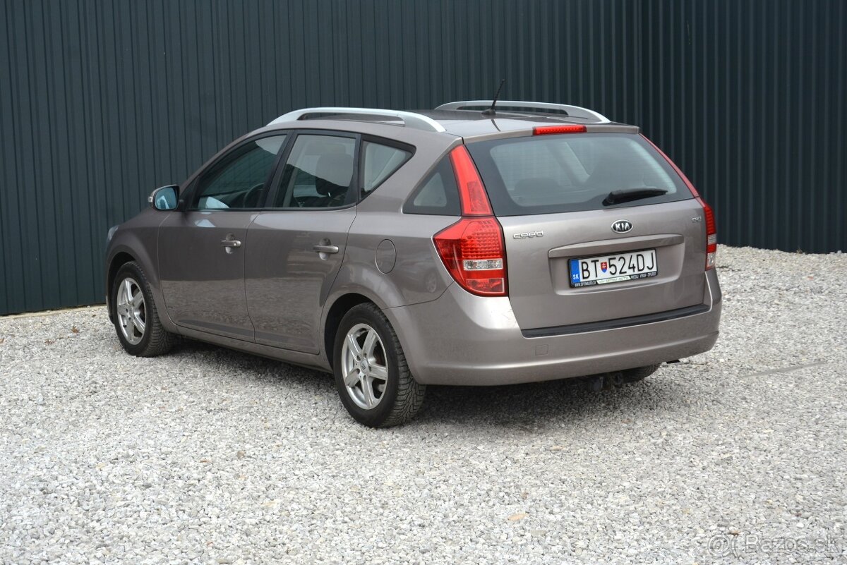 KIA Ceed 1.60 CRDI, SR voz - 10