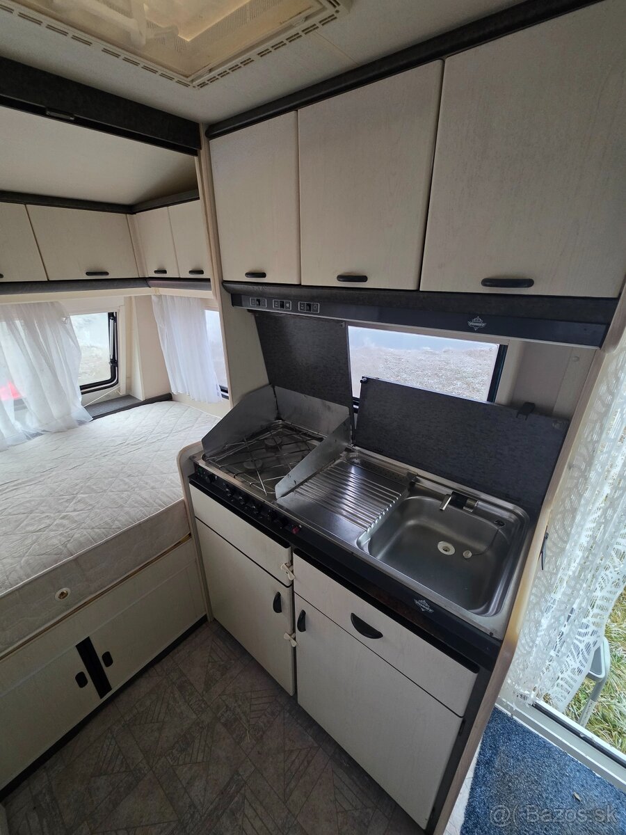 Hobby 370 - Predstan, drziak na bicykle - 10