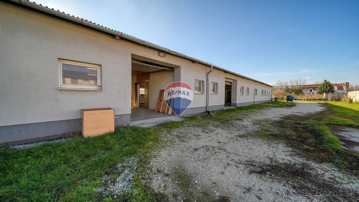 Priemyselný areál na predaj, Rakovice - 10