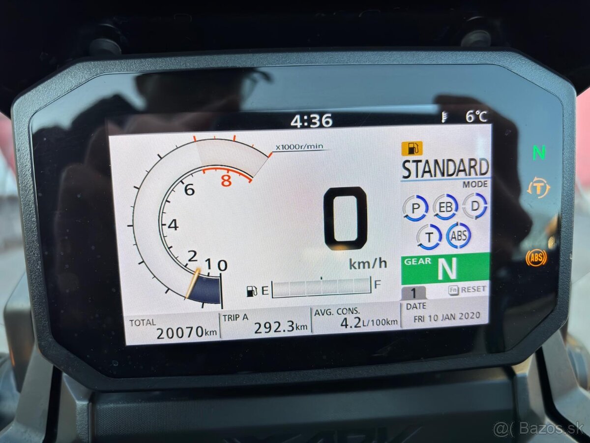 HONDA X ADV 750 - 10