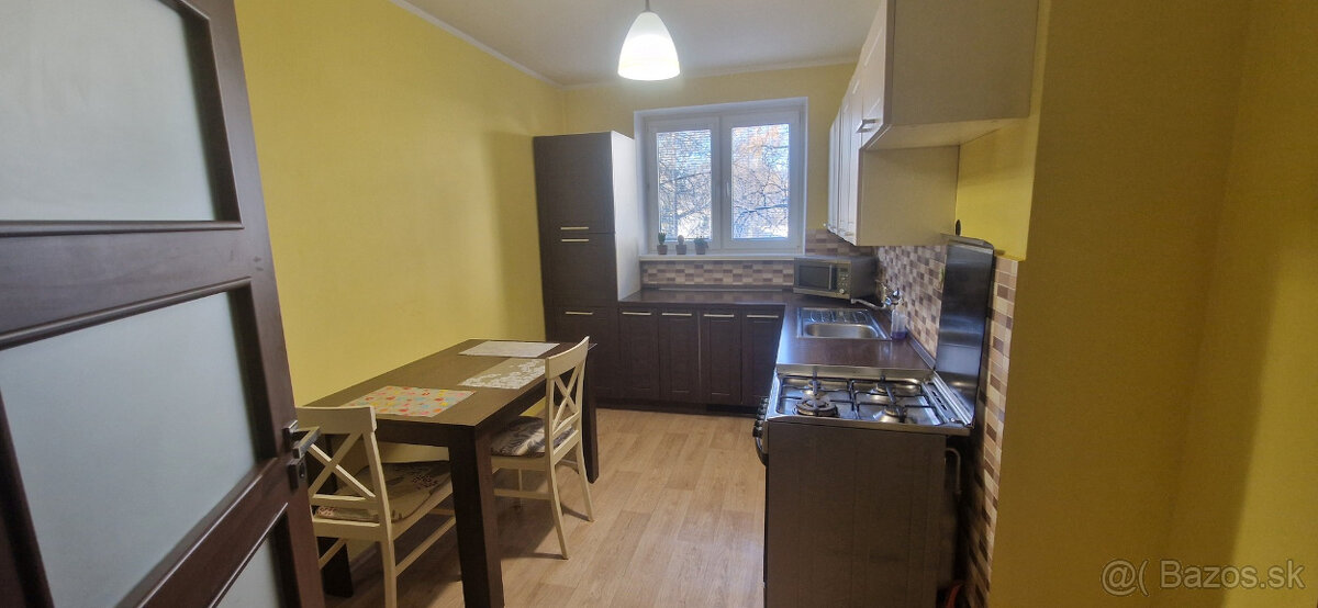 2-izbový byt v širšom centre mesta - 10