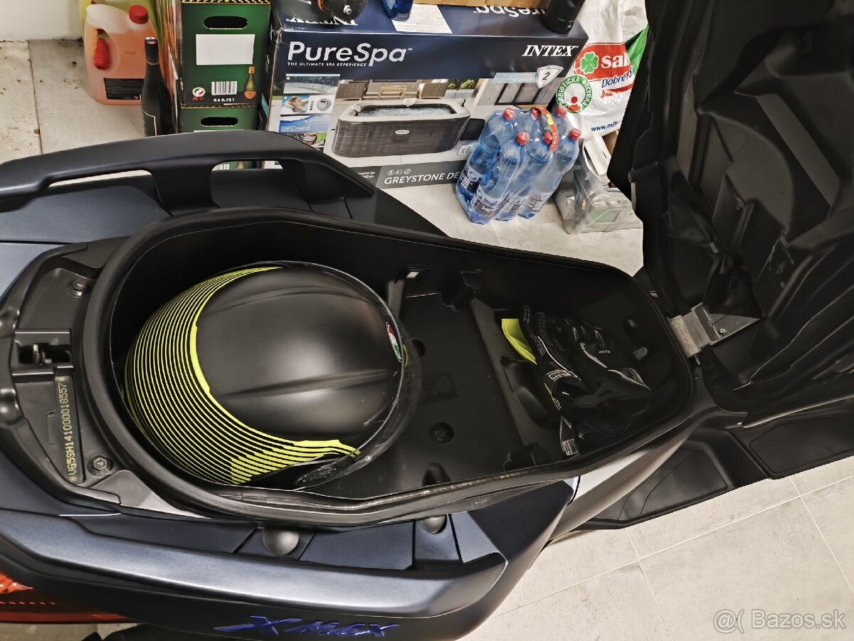 Yamaha Xmax 300 - 10