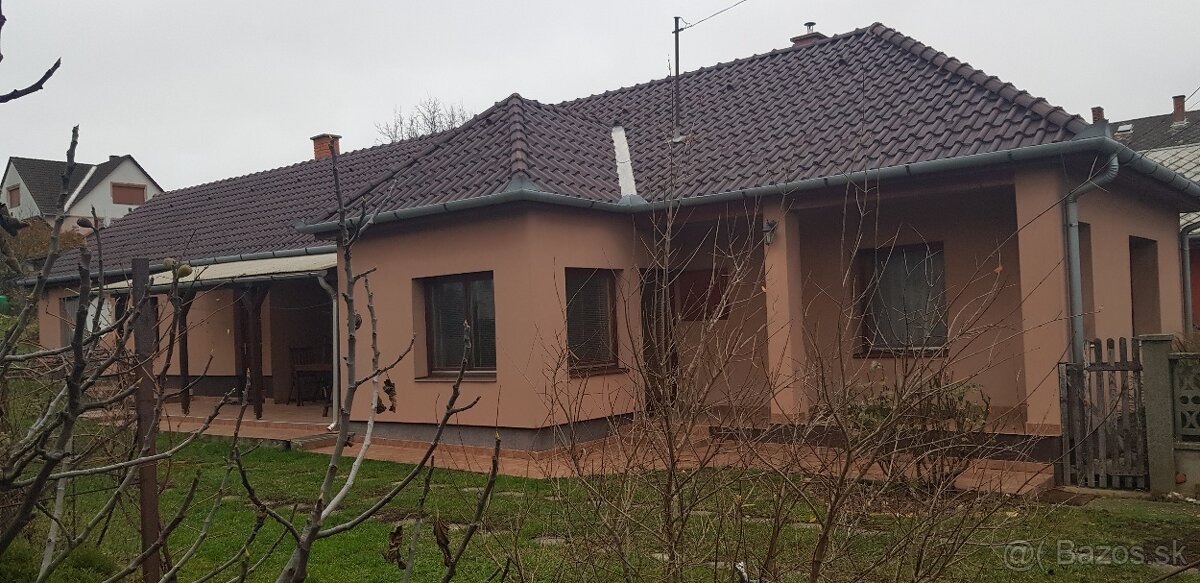 Forró madarsko dom na predaj - 10