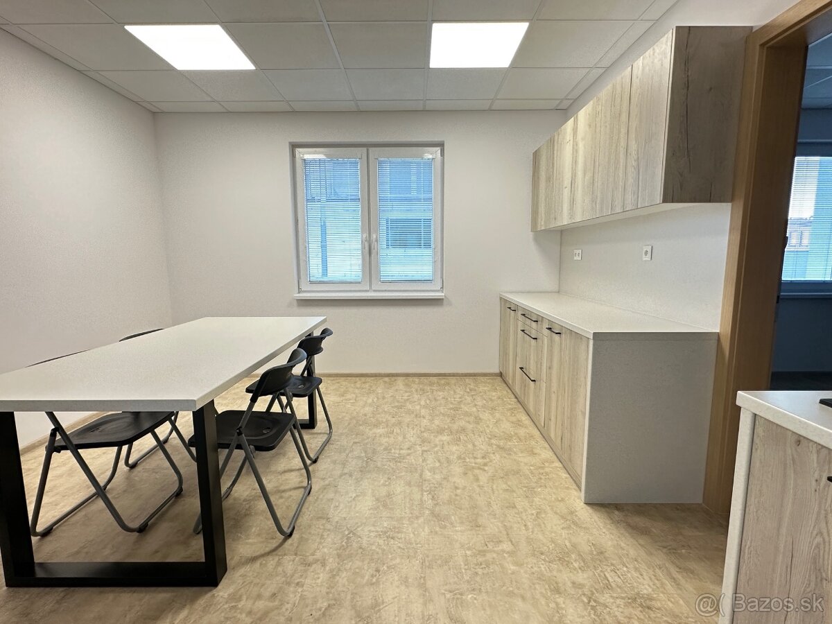 Administratívna budova-kancelárie, obchodný priestor, sklad - 10