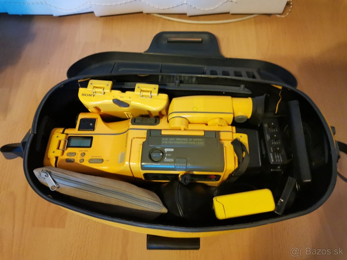 VINTAGE VIDEOKAMERA SONY CCD-SP5E SPORT - 10