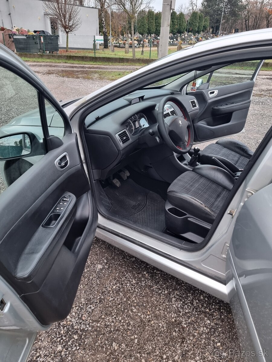 Peugeot 307 1.6 HDi - 10