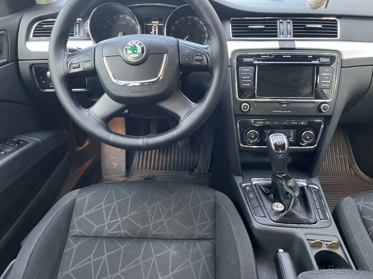 Skoda Superb 2.0 TDI - 10