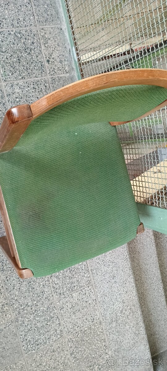 Drevena stolicka - 10