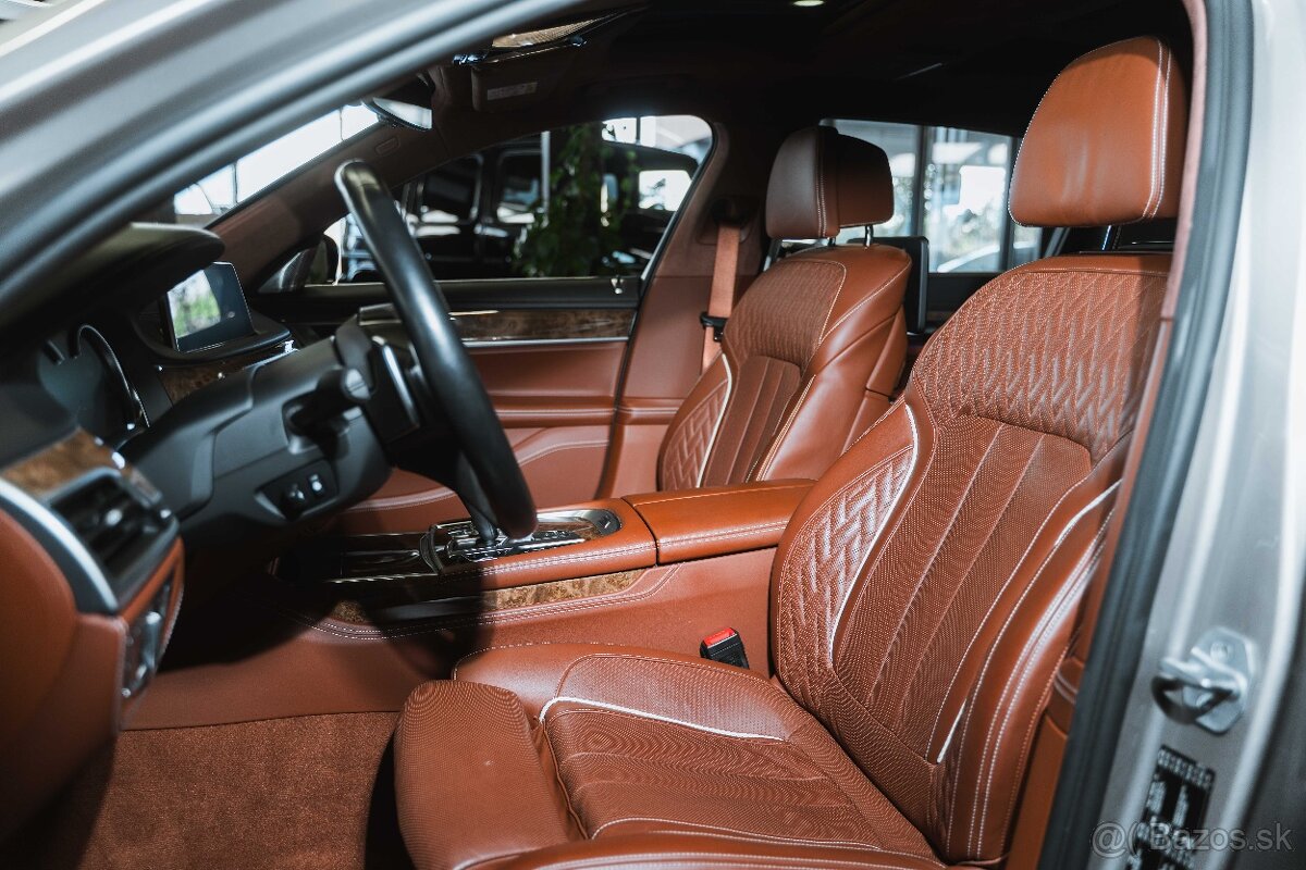 BMW 750Li xDrive INDIVIDUAL - 10