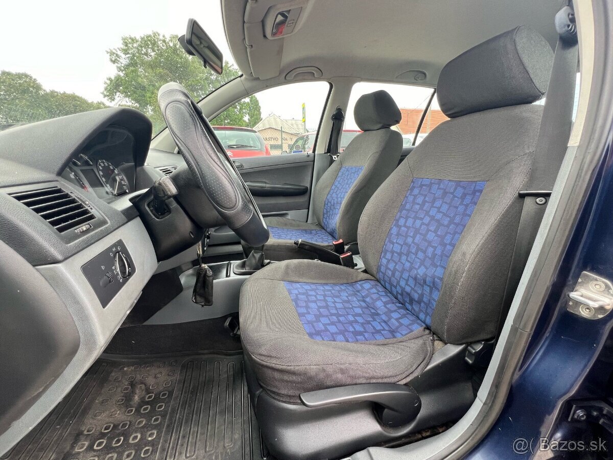 Škoda Fabia 1,9SDI nafta, 47kW, MT/5, rok:11.2002. - 10