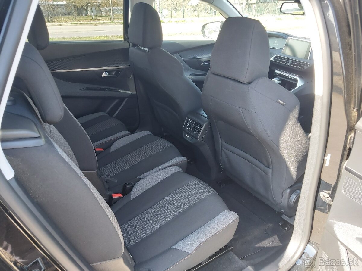 Peugeot 5008 1.2 PureTech 130 S S Active - 10