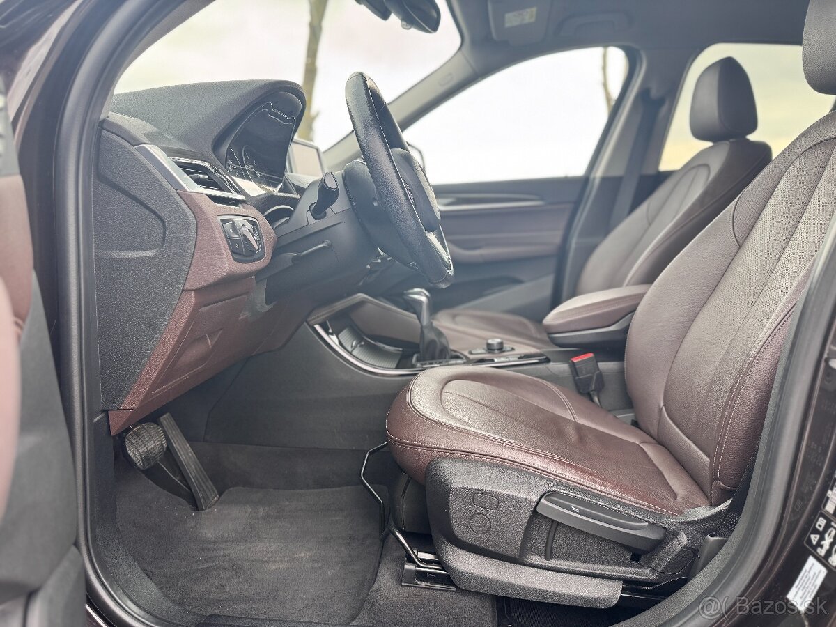 BMW X1 xDrive 20d xLine - 10