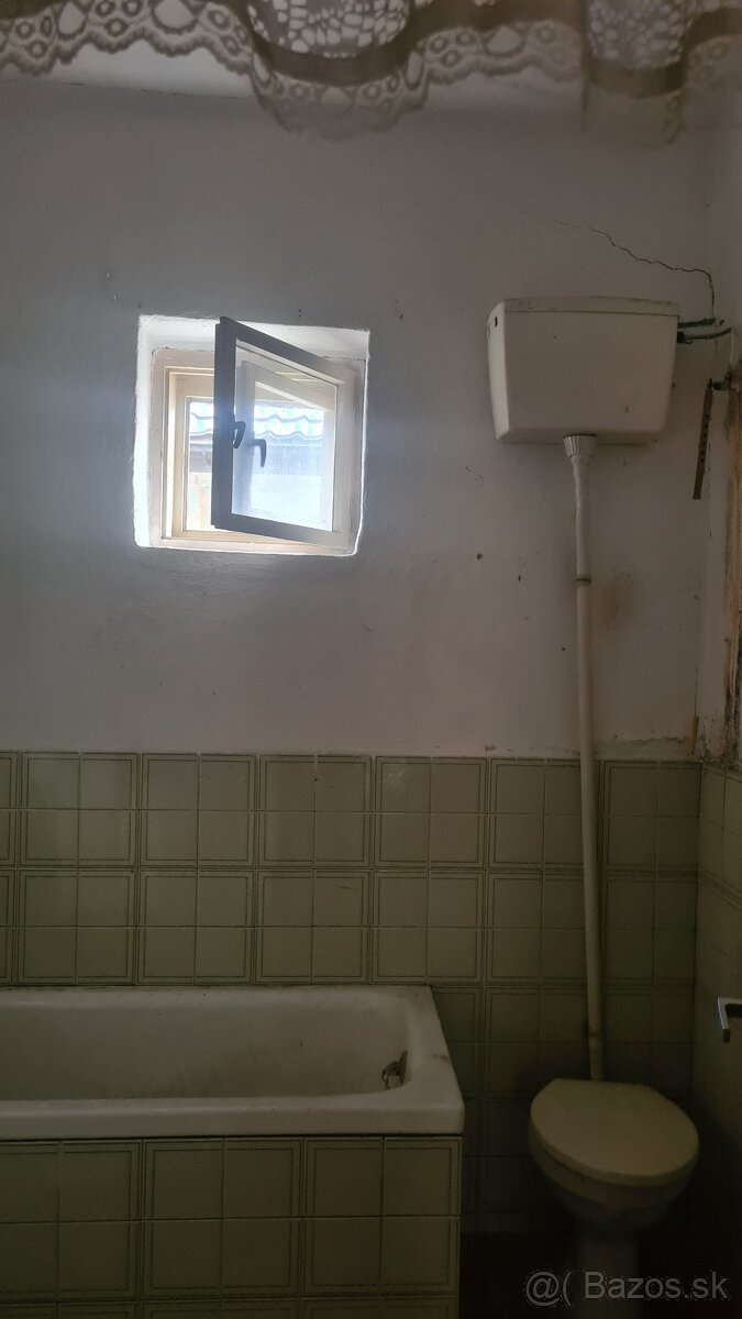 Na predaj rodinný dom – Poproč - 10