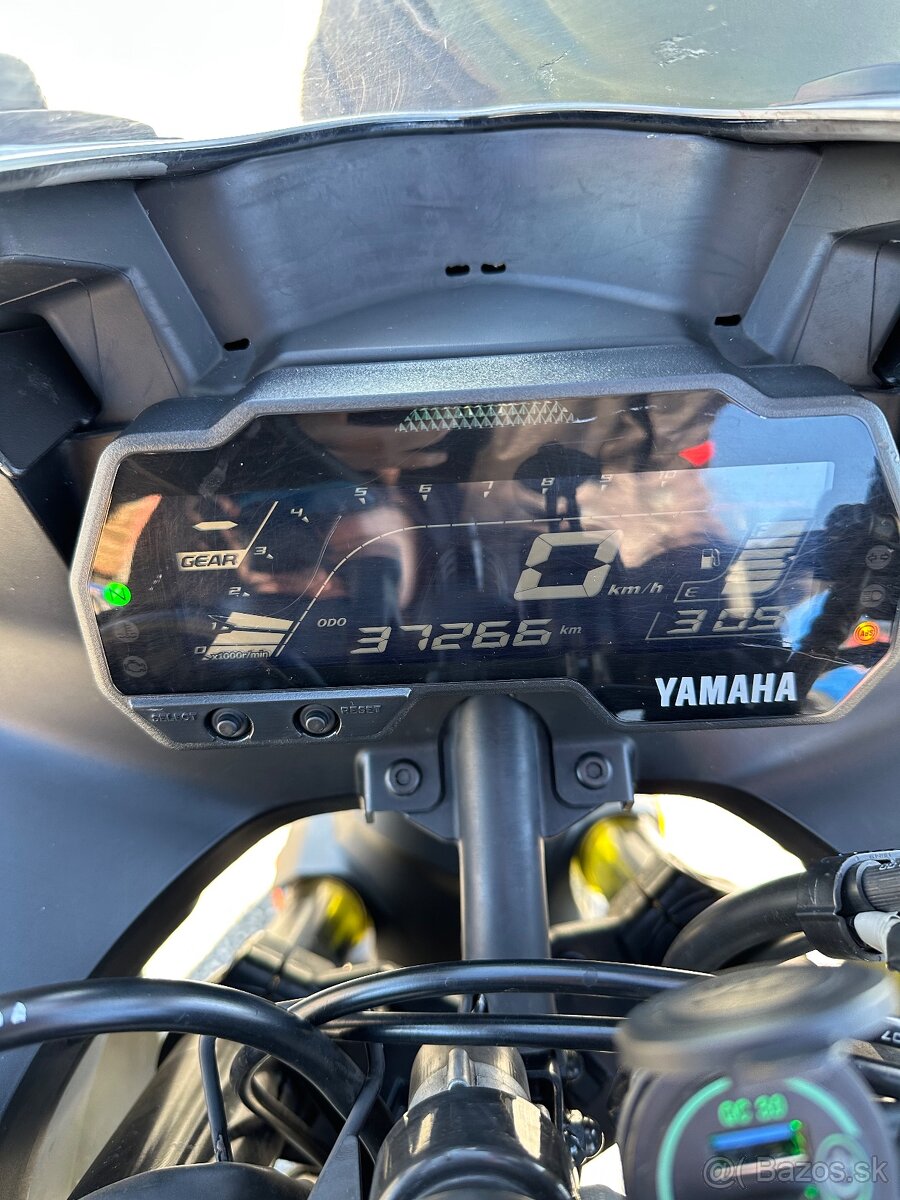Yamaha yzf r125 2020 - 10