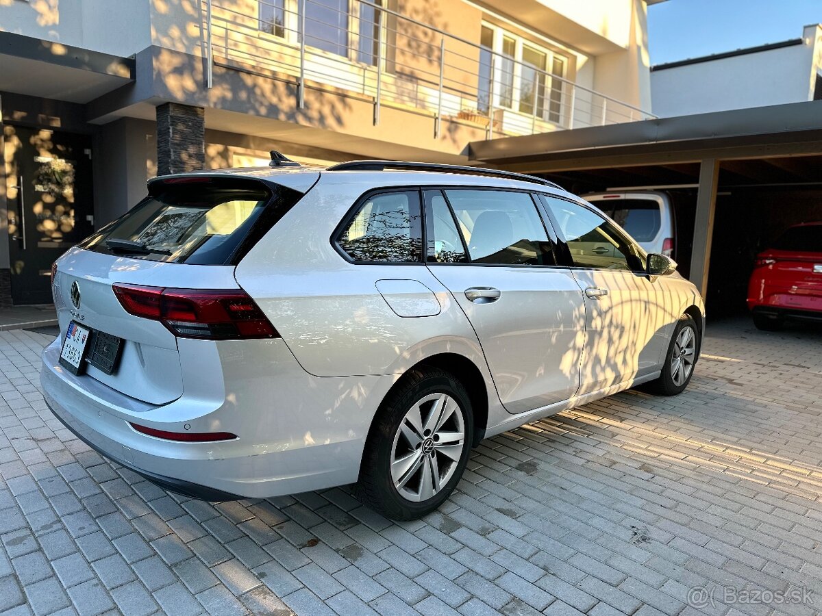 Volkswagen Golf 8 2.0 TDI 2021 - 10