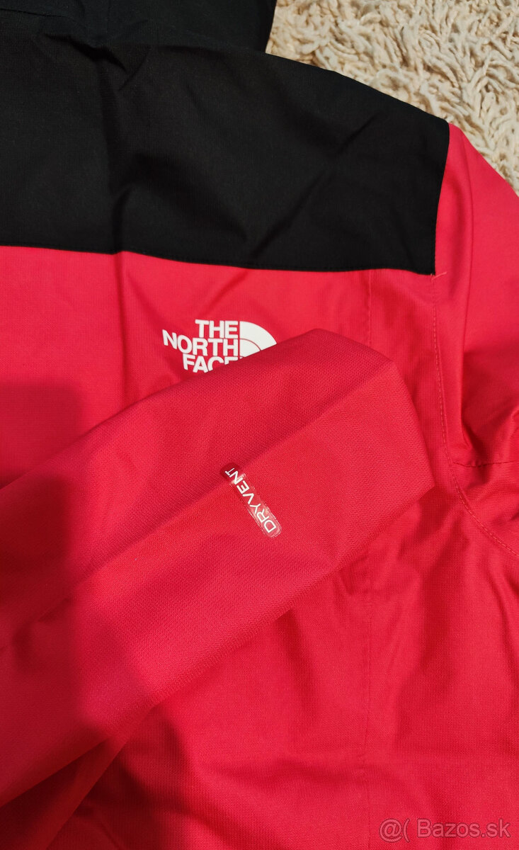 Turistická bunda The North Face Quest - 10