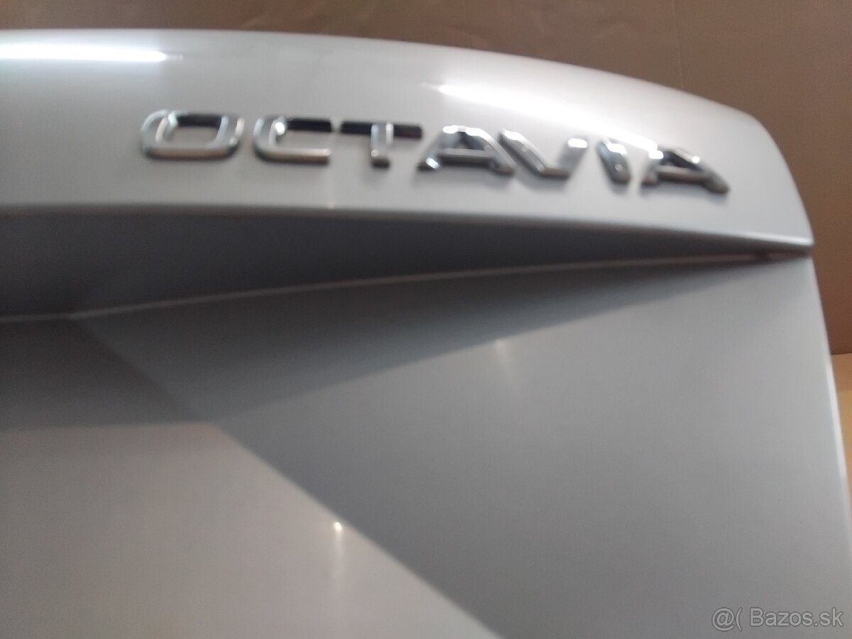 dvere kufra Octavia 3 sedan - 10