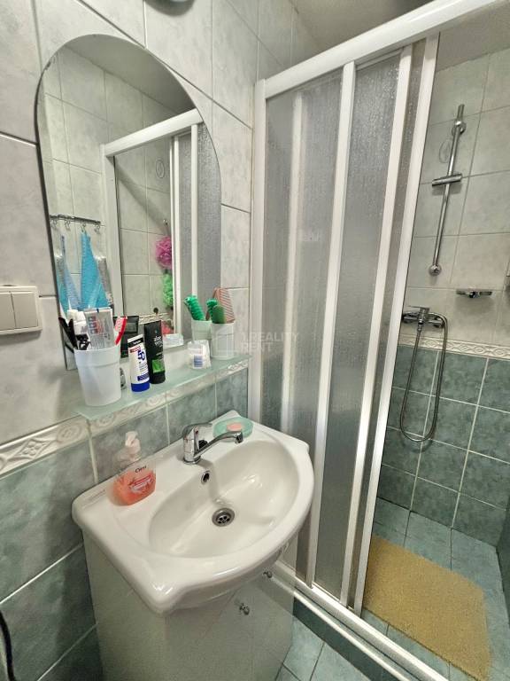 Predaj tradičnej chalupy v pokojnom prostredí na lazoch vo V - 10