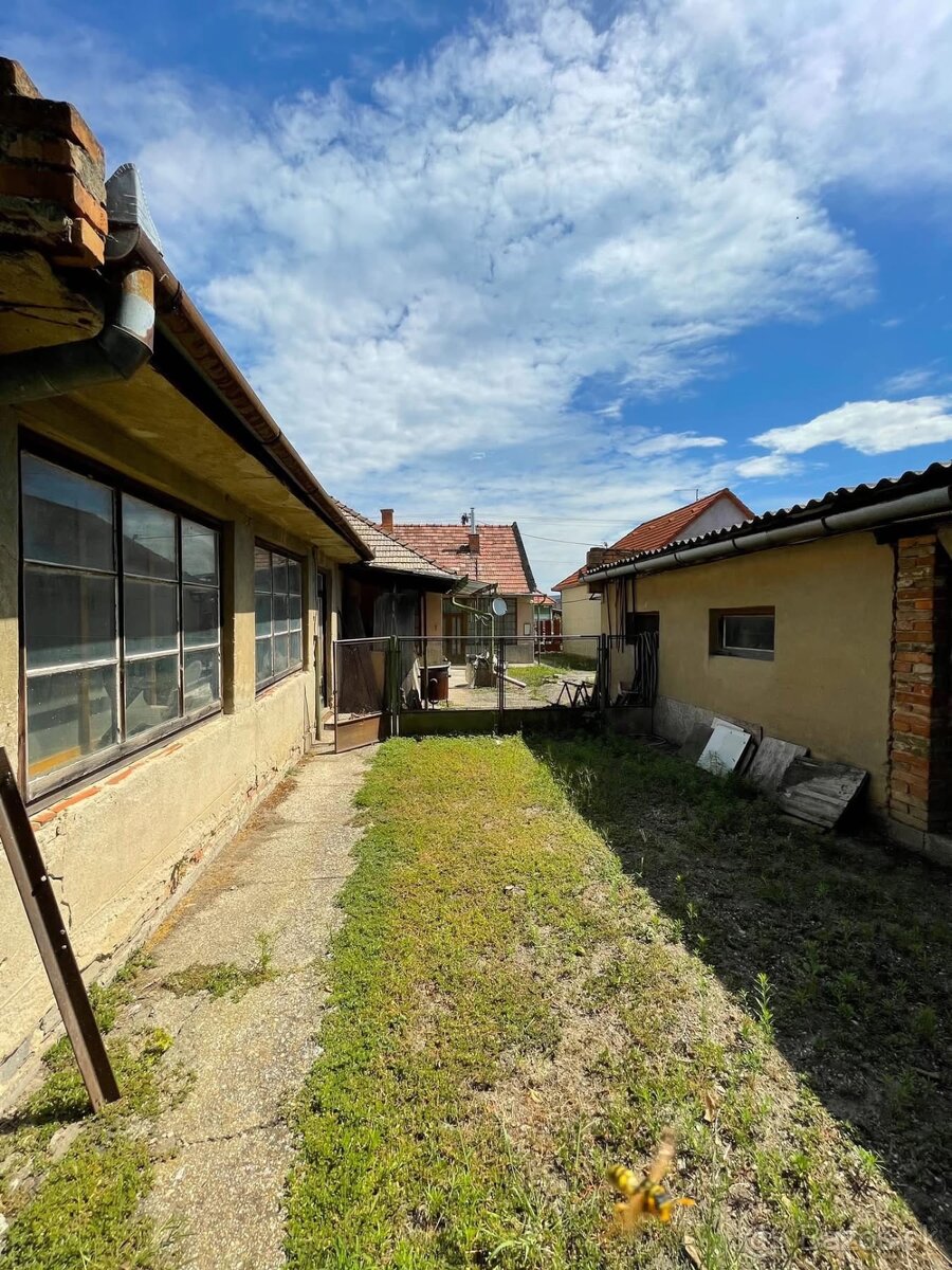 Na predaj RD v obci Nána - 10