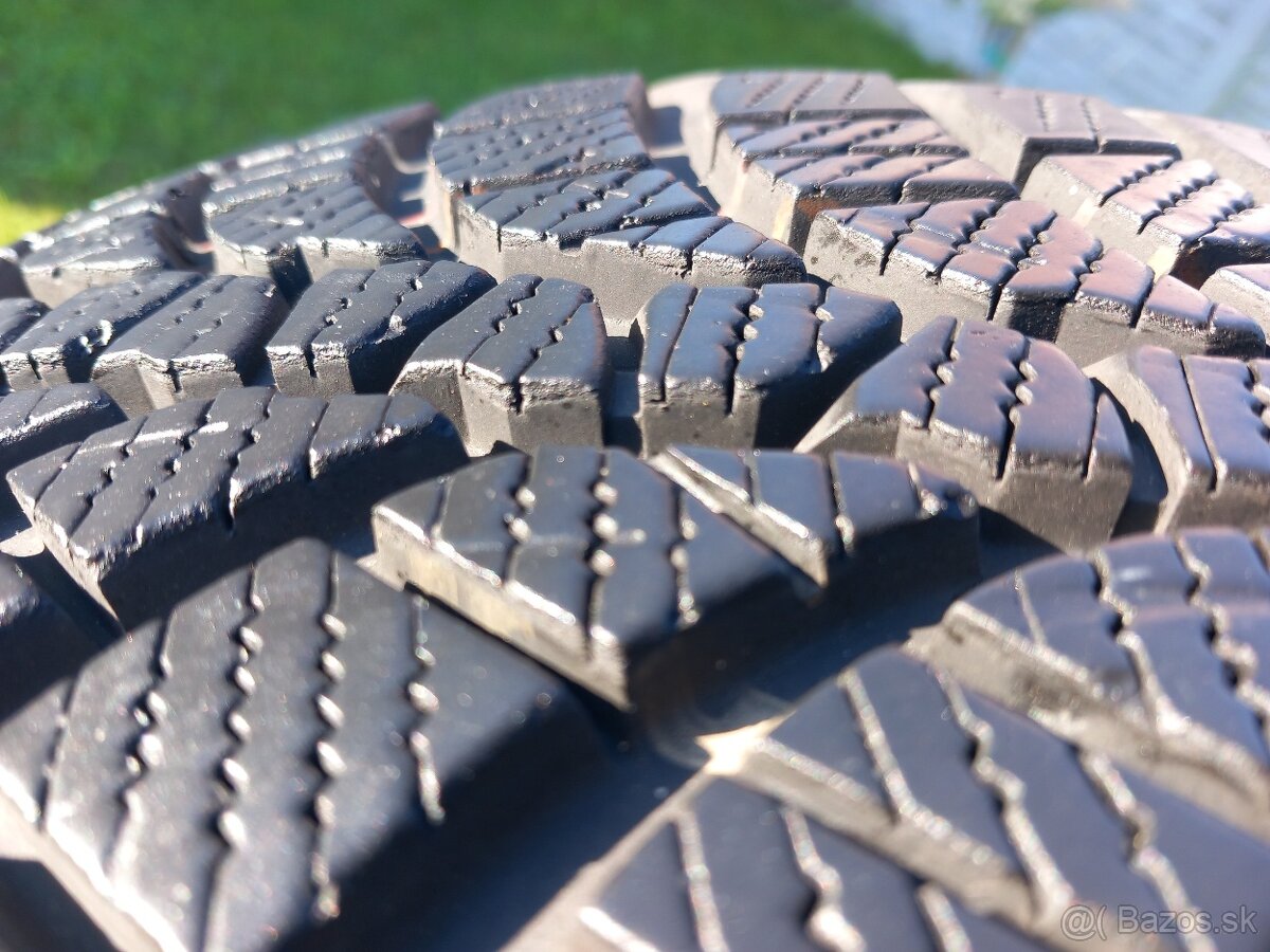 205/50 r17 zimné pneumatiky - 10