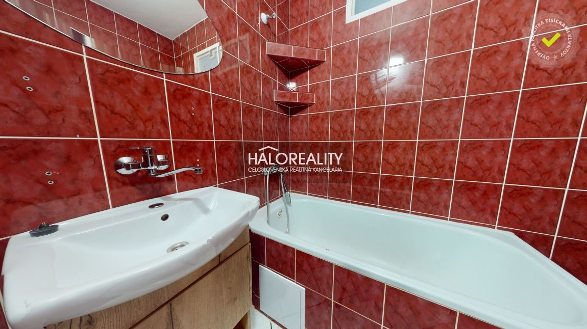 HALO reality - Predaj, dvojizbový byt Revúca, Okružná - ZNÍŽ - 10