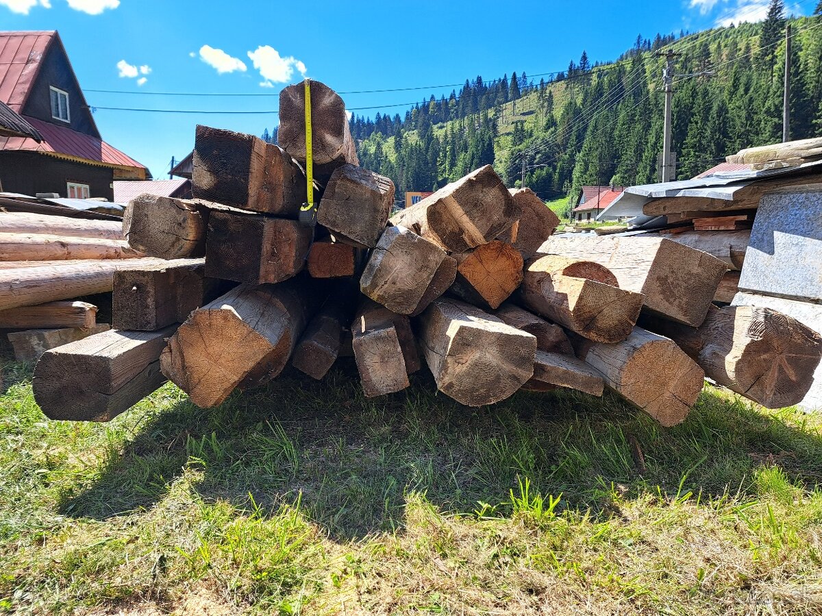 Staré drevo - guľatina, hranoly, foršty, dosky - 10