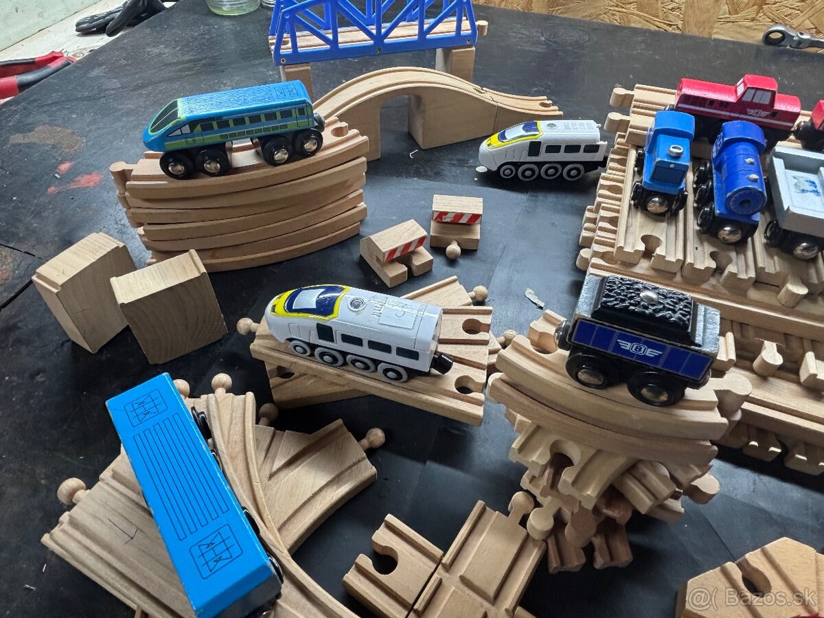 Drevený vláčik s prislusenstvom - 10