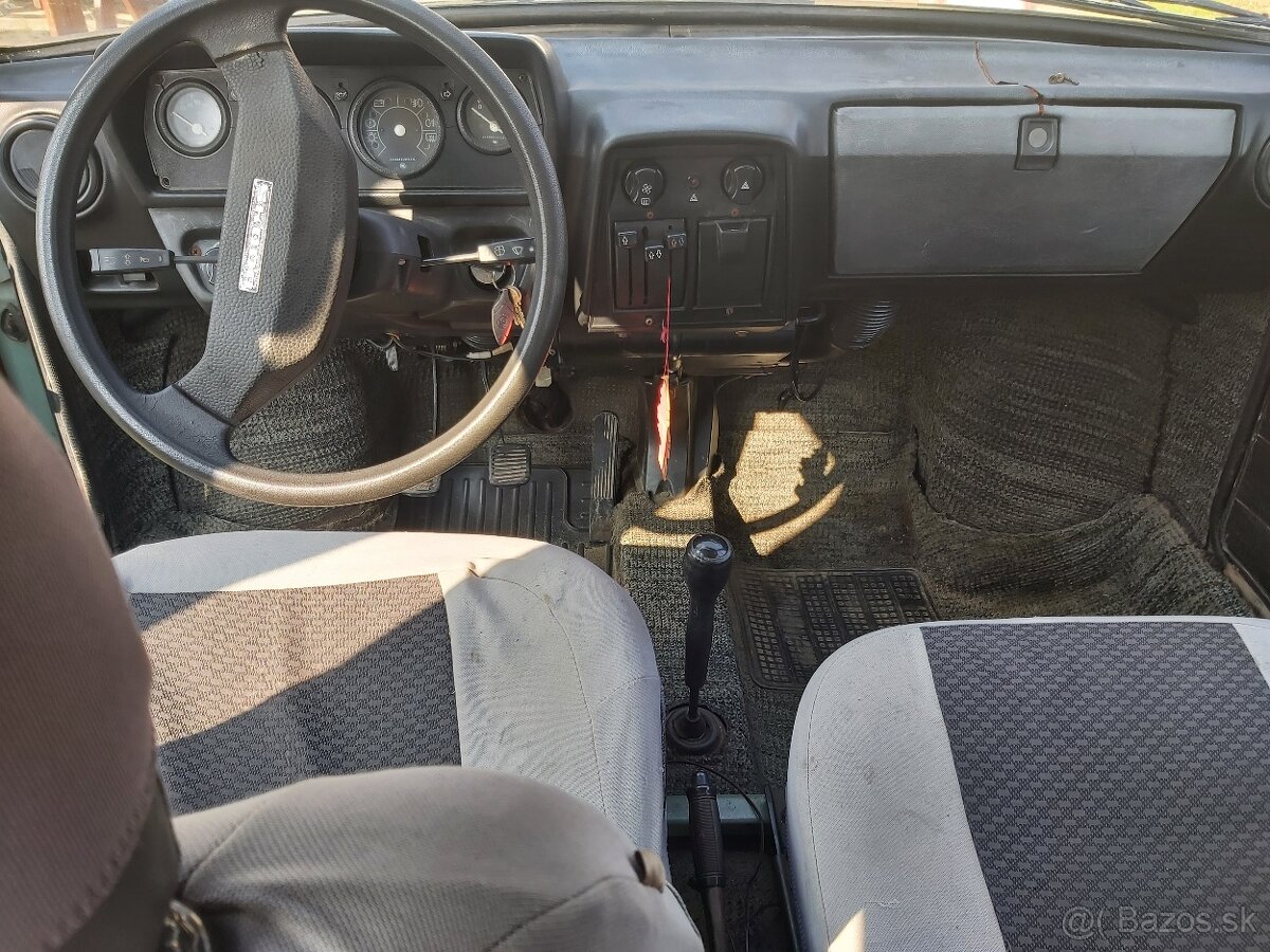 Predám Škoda 105L - 10