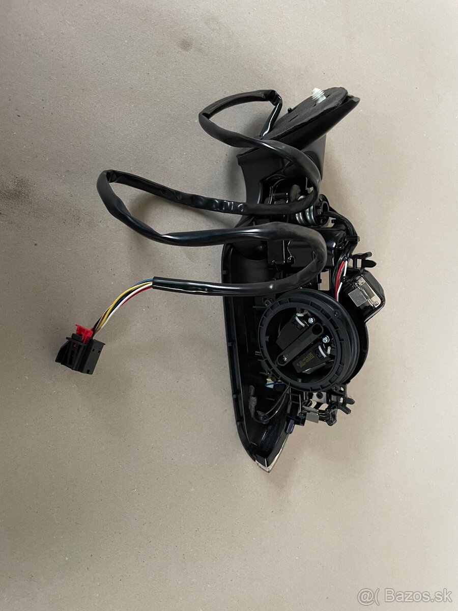 Spätne zrkadlo octavia 2 - 10