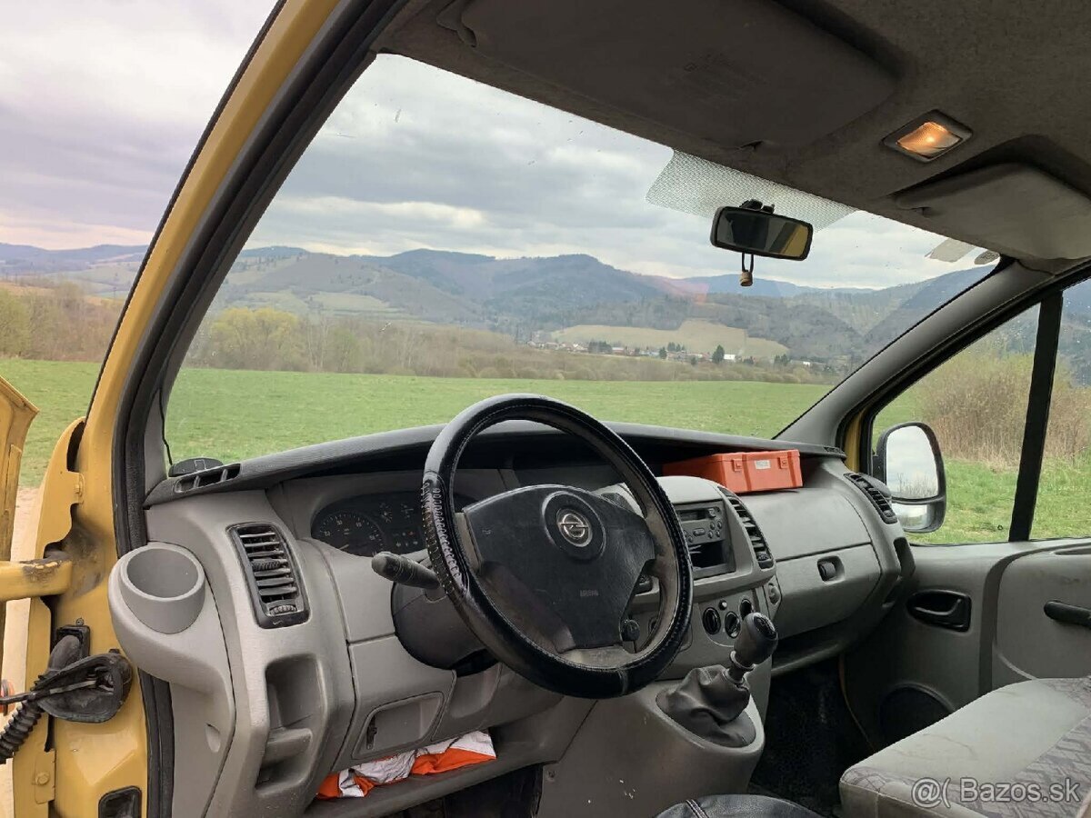 Opel Vivaro 1.9CDTI 60kw - 10