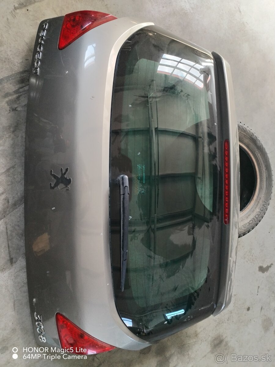 Peugeot 3008 6/09- - 10