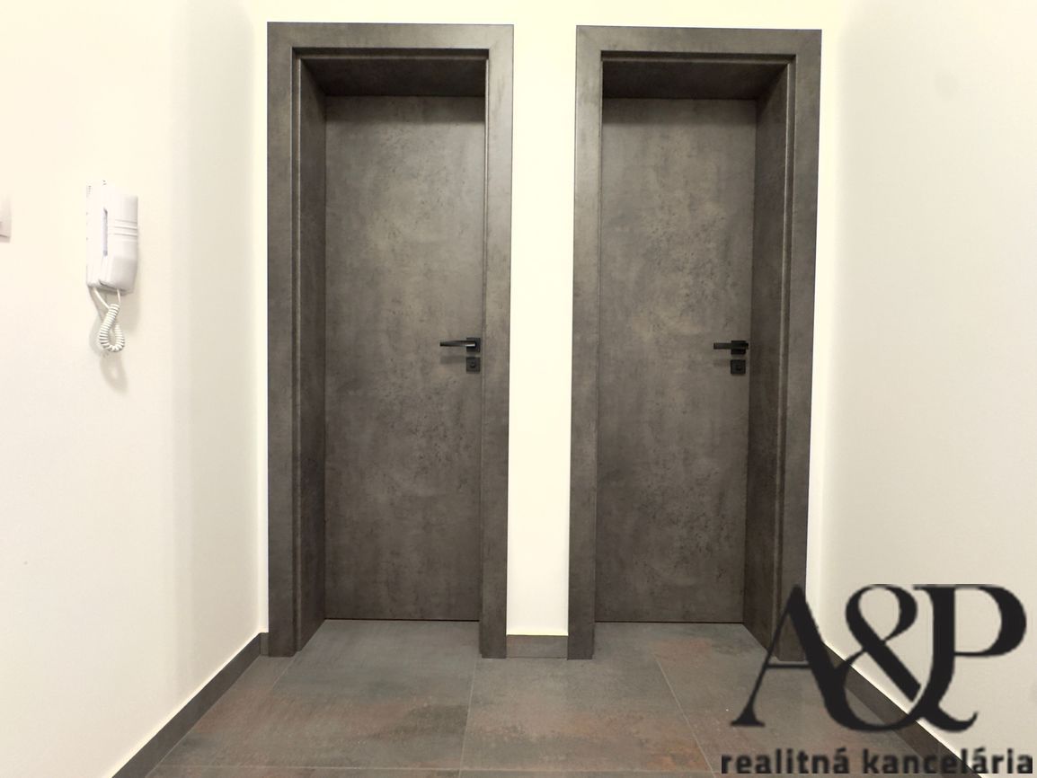 1 IZB. BYT V NOVOSTAVBE S PREDZÁHRADKOU A PARKOVNÝM MIESTOM, - 10