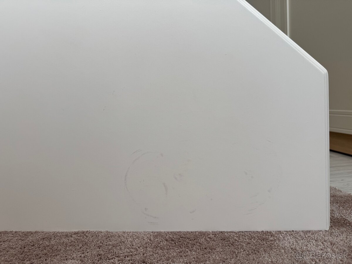 Rohovy toaletny stolik od stolara - 10