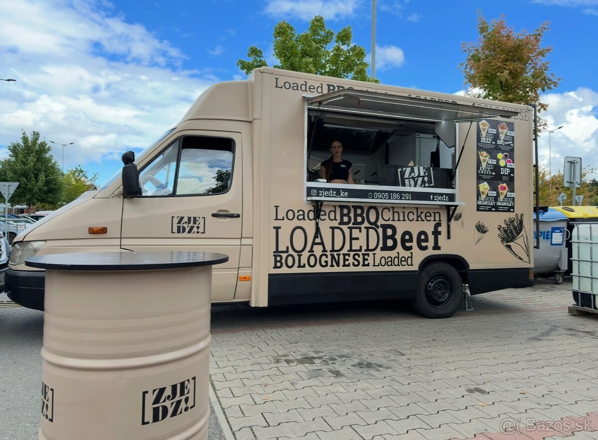 Mercedes-Benz Sprinter Foodtruck - 10