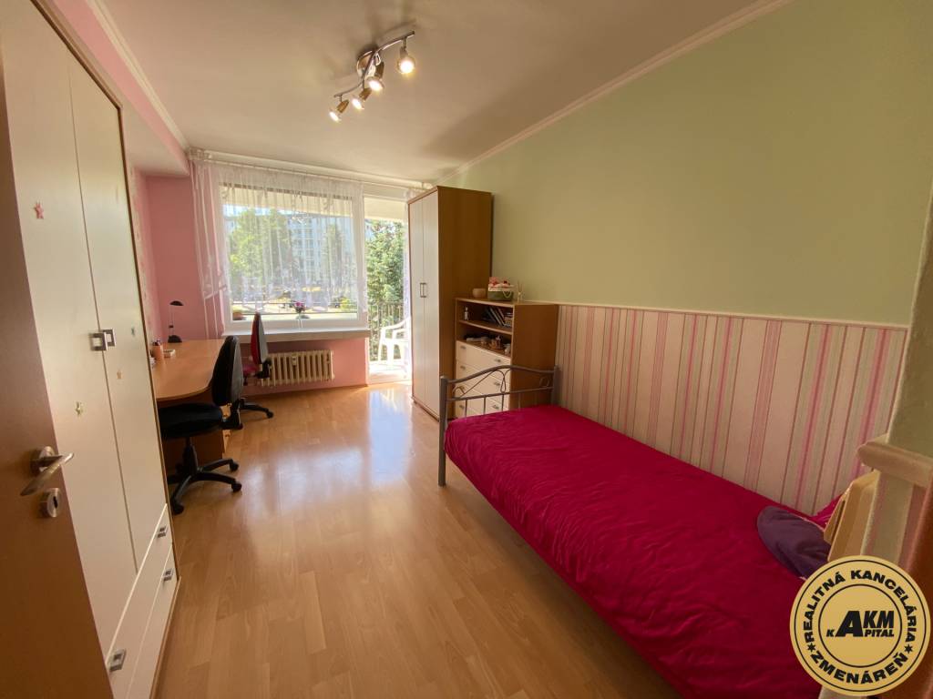 4 izbový byt 100 m2 výťah 2x lodžia Zvolen - Sekier na preda - 10