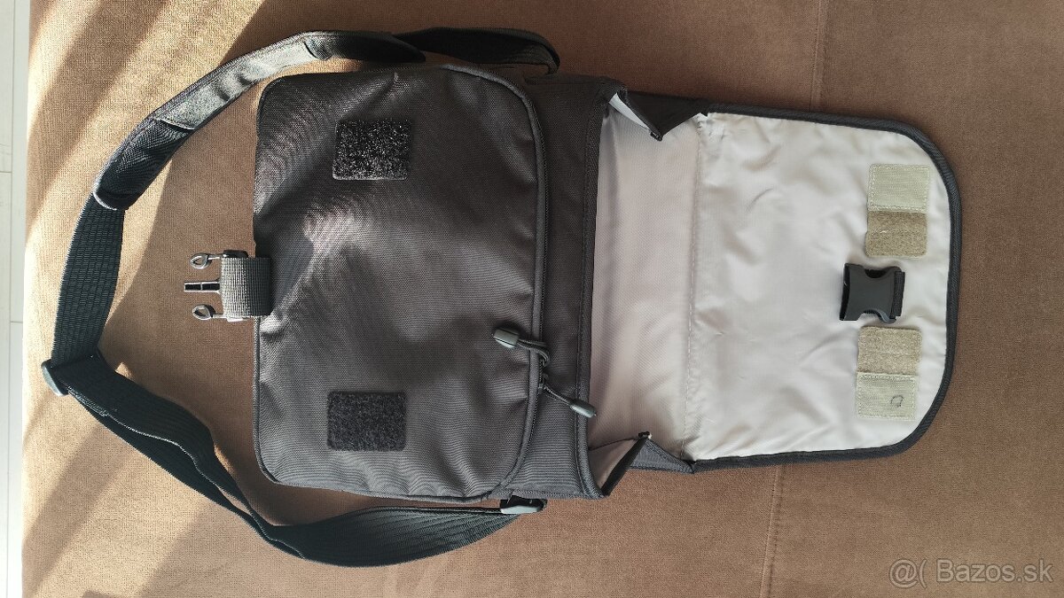 Brašna Lowepro150 - 10